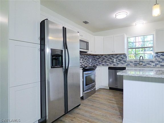 5th image of 3599 Tangelo Dr