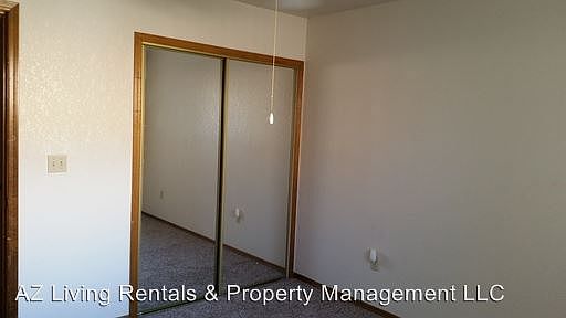 5th image of 2760 Jamaica Blvd S