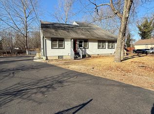 18 Rancocas Ln, Browns Mills, NJ 08015