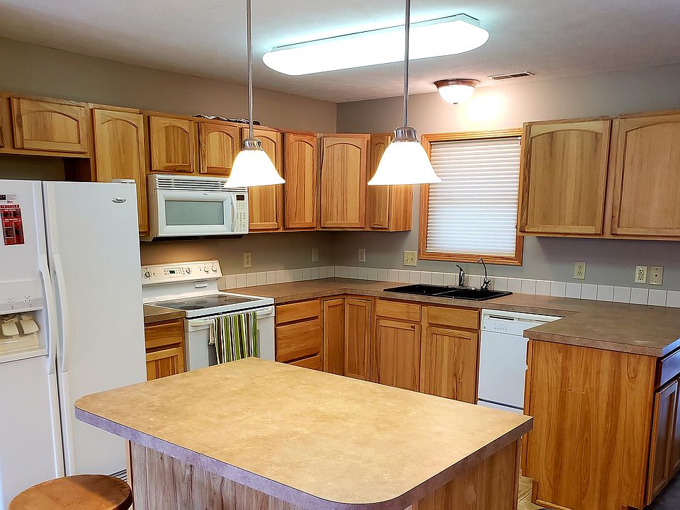 1st image of 3517 Grainger Pkwy