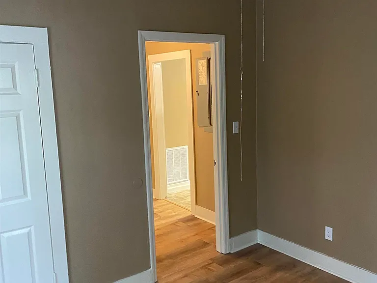 1501 McKinley Ave NE — Photo 14