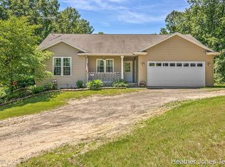 3481 W Fenwick Rd, Greenville, MI 48838