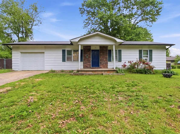 19 Carte Square, West Plains, MO 65775