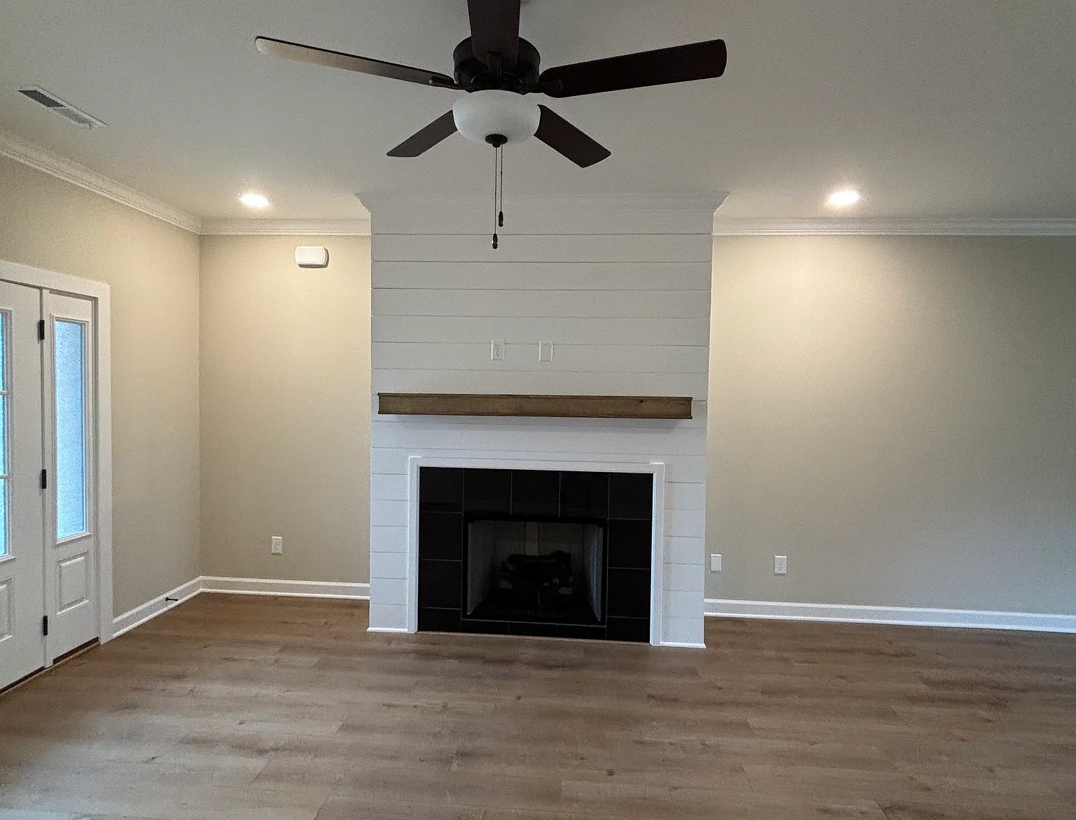 3 bed, 2094 sqft, $2,750 — Photo 4
