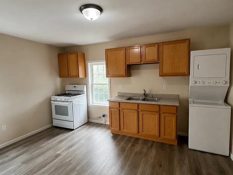 101 S Eastern Ave #2 — Photo 1