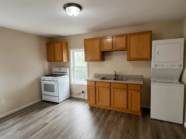 101 S Eastern Ave #2, Joliet, IL 60433