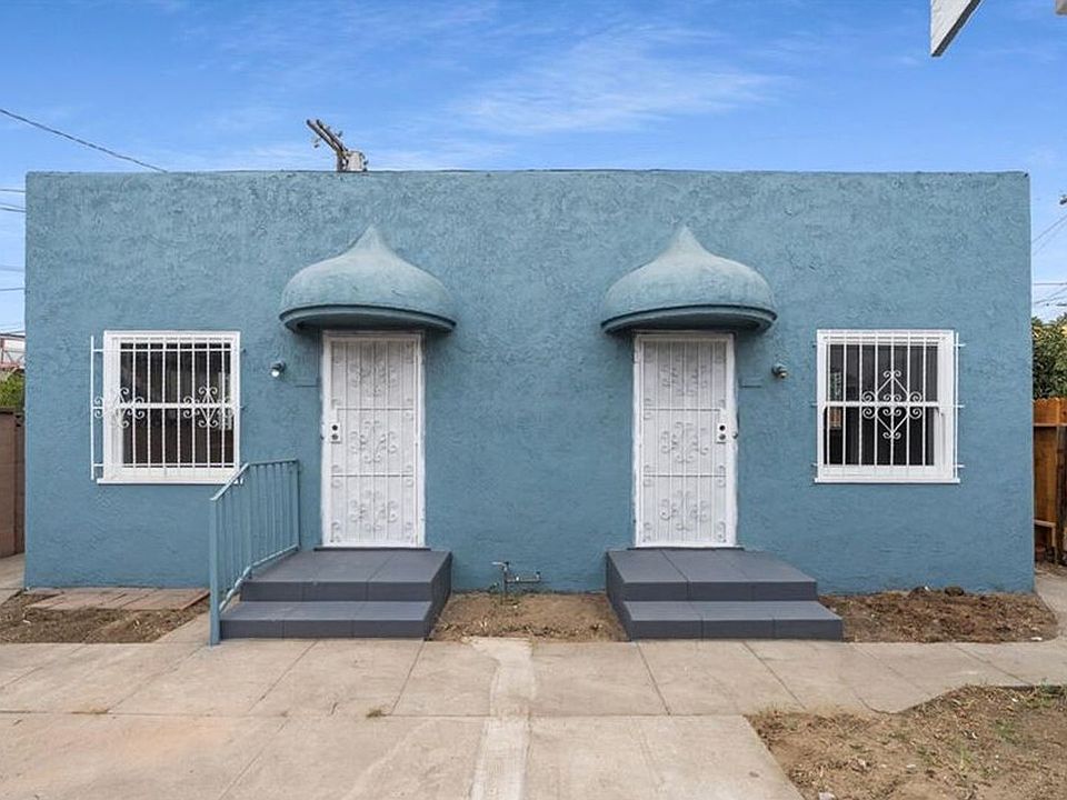 1st image of 454 W 59th Pl #59456-12