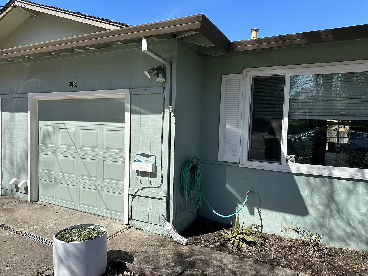 2 bed, 900 sqft, $2,850 — Photo 3