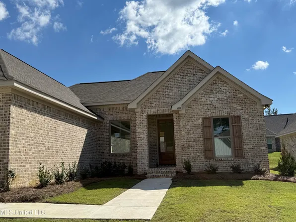 409 Butternut Dr, Canton, MS 39046