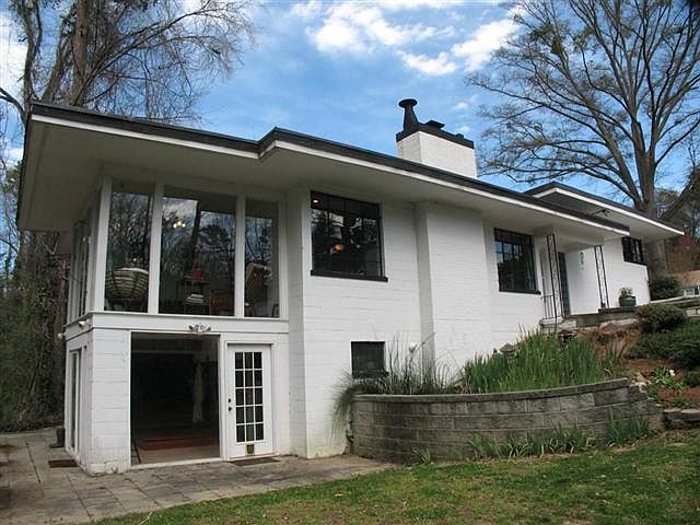 1st image of 115 Oakleaf Dr