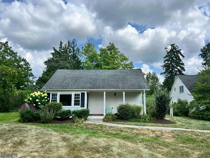 1531 Larger Cross Rd #6