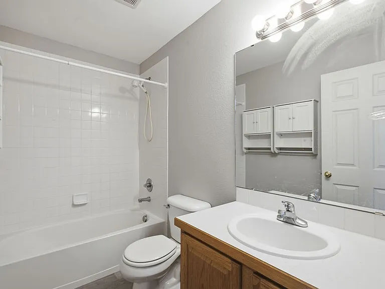7026 Mount Nimbus St — Photo 11