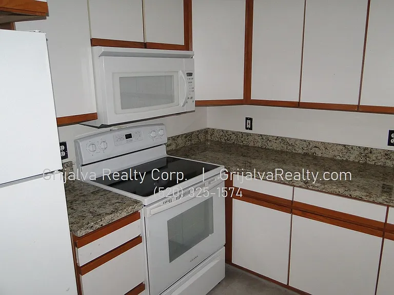 1415 E Lester St #1 & 2 — Photo 5