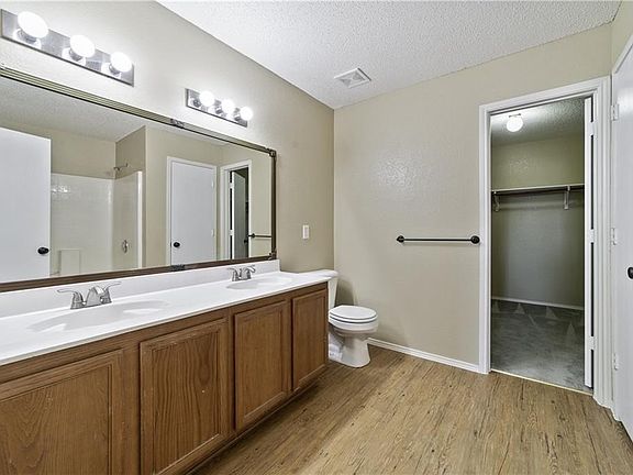 4th image of 5433 Still Canyon Dr