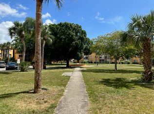 4304 NW 9th Ave APT 1-2A, Deerfield Beach, FL 33064