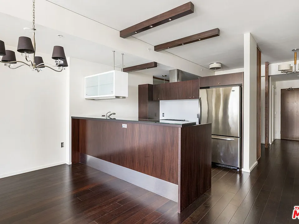 1155 S Grand Ave #912