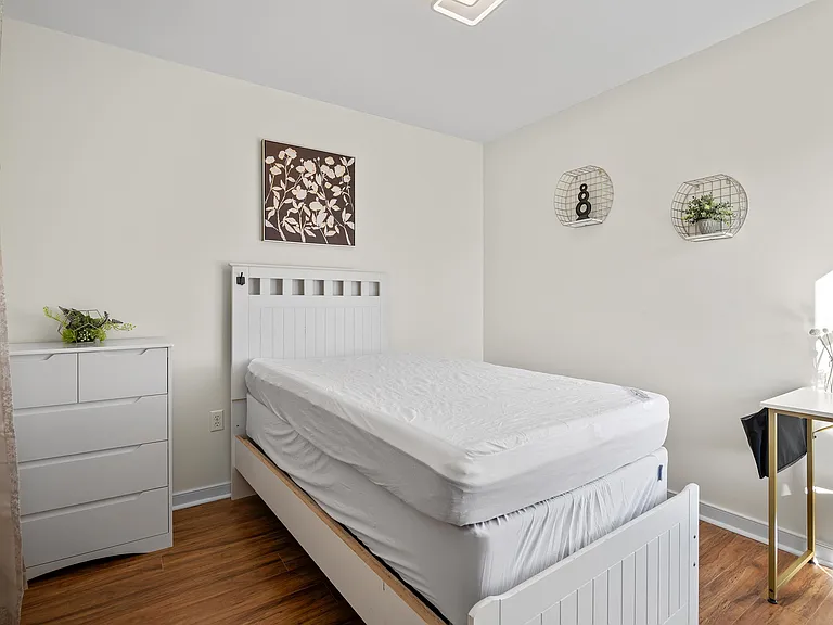 Twin Bed