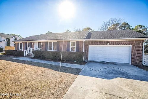 310 R L Honeycutt Dr Photo 1