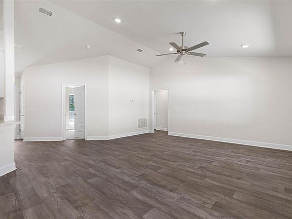 4th image of 105 PALMWOOD DRIVE