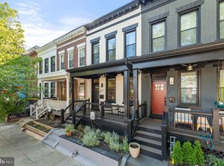 121 15th St SE, Washington, DC 20003