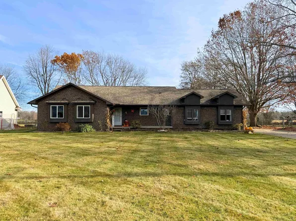 13136 N Linden Rd, Clio, MI 48420
