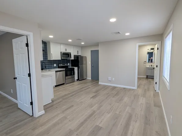 19 Terrel Dr, Webster, NY