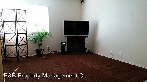 2nd image of 355 Parkview Ter #4