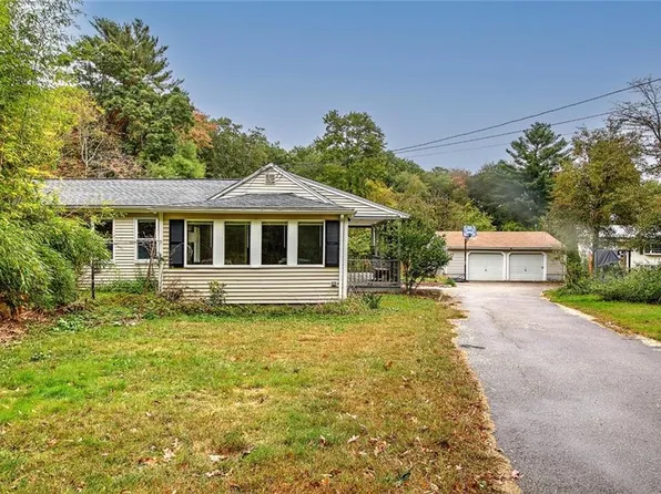 50 Neck Hill Rd, Hopedale, MA 01747