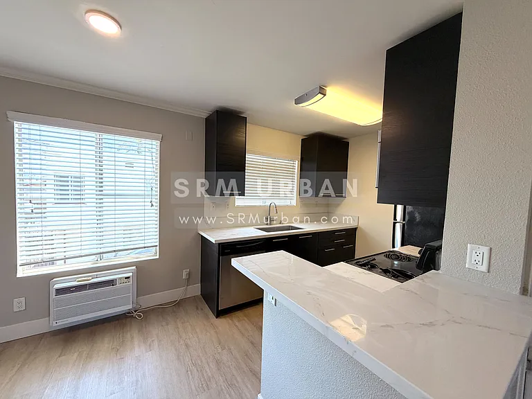 4612 Ohio St #23 — Photo 2