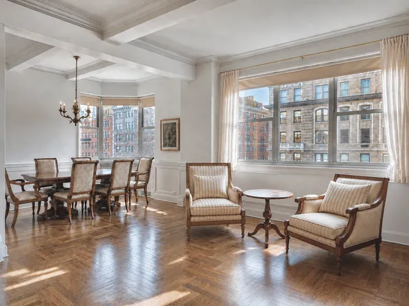 1150 Park Avenue image 1 of 12