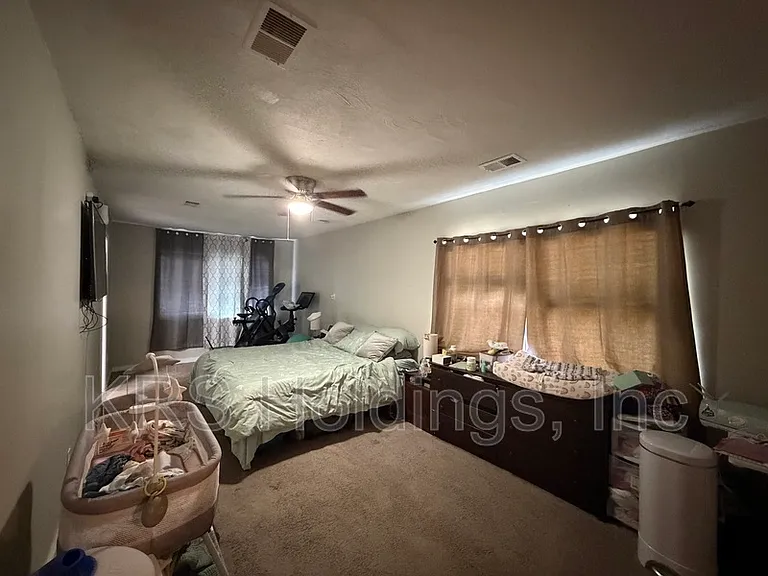 617 De Laura Cir — Photo 5