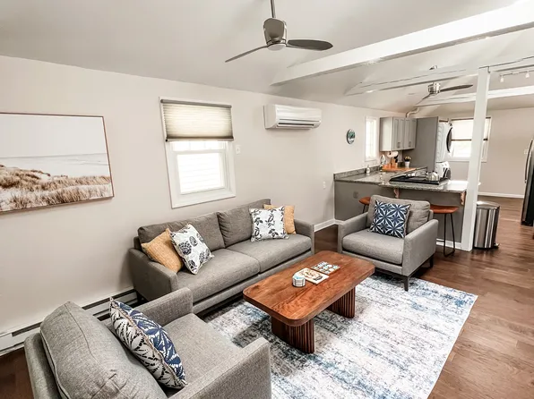 12 Atlantic Ave #3, Salisbury, MA 01952
