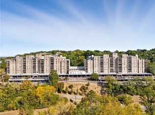 2160 Greentree Rd APT 510W, Pittsburgh, PA 15220