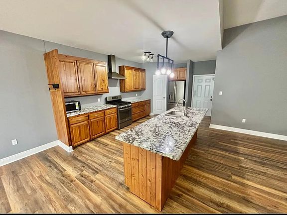 5th image of 23776 Sandlewood Ct