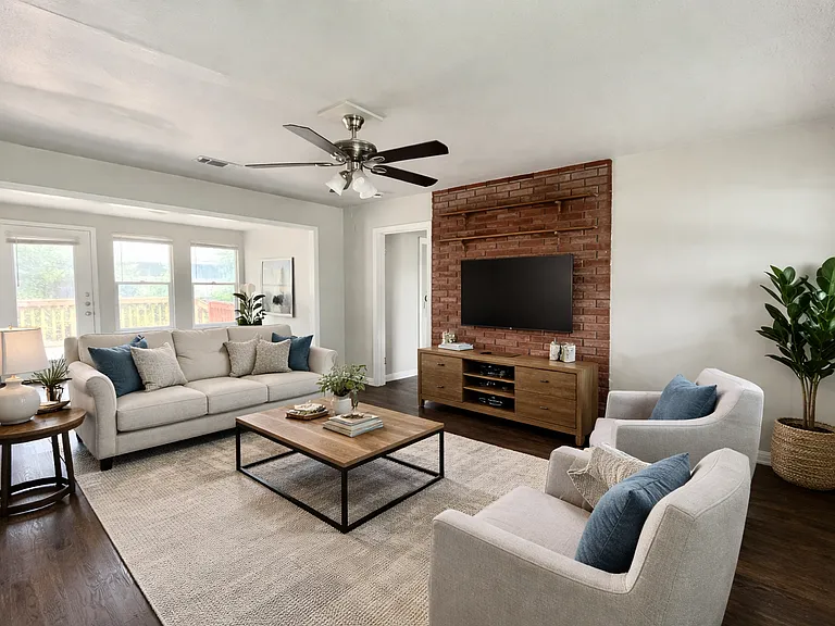 5101A Guadalupe St W — Photo 4