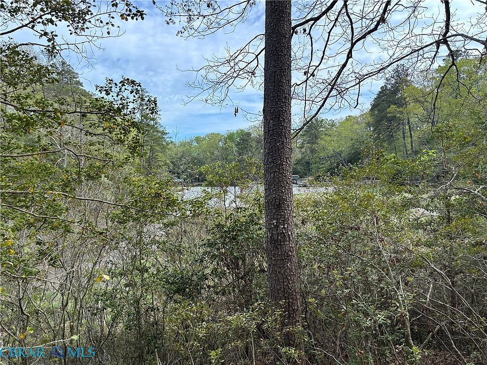 2nd image of 59 W Point Rd