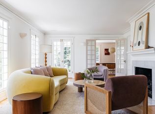 2011 N Normandie Ave, Los Angeles, CA 90027