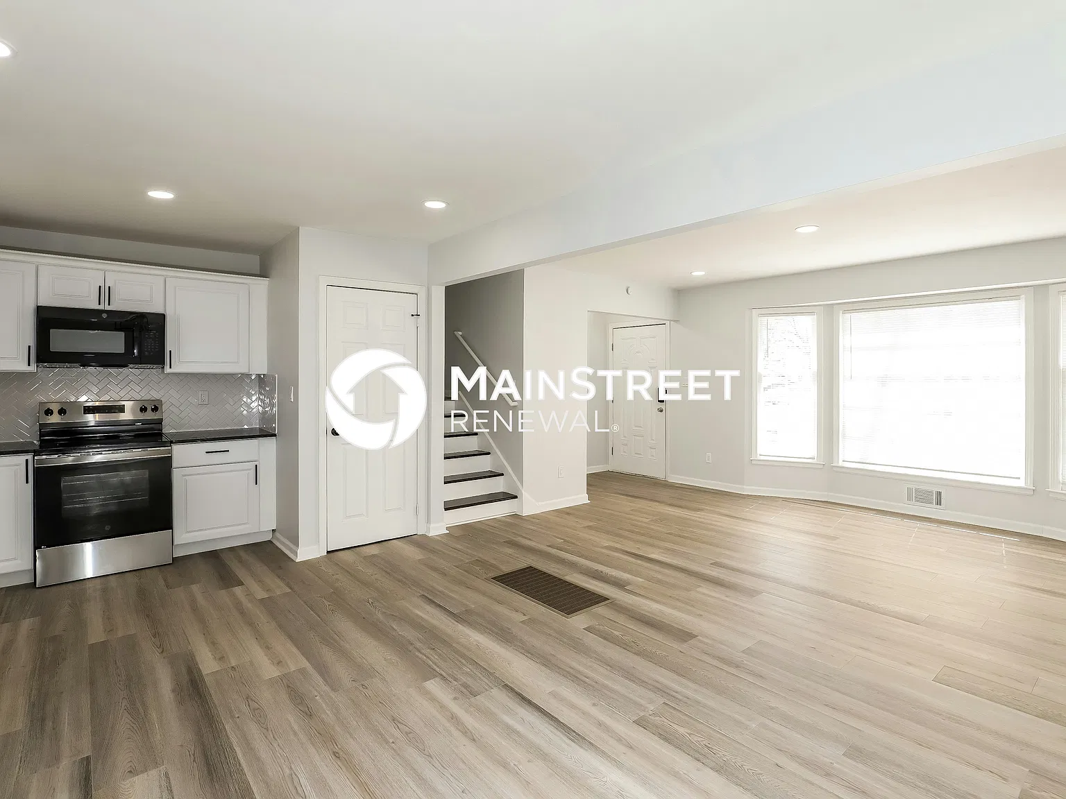 1212 Se Briarcroft St — Photo 4