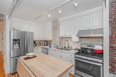 Rented by Modern Spaces