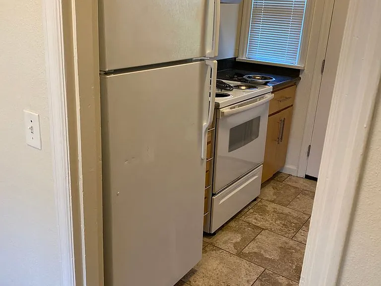 6617 N Greeley Ave #3 — Photo 22
