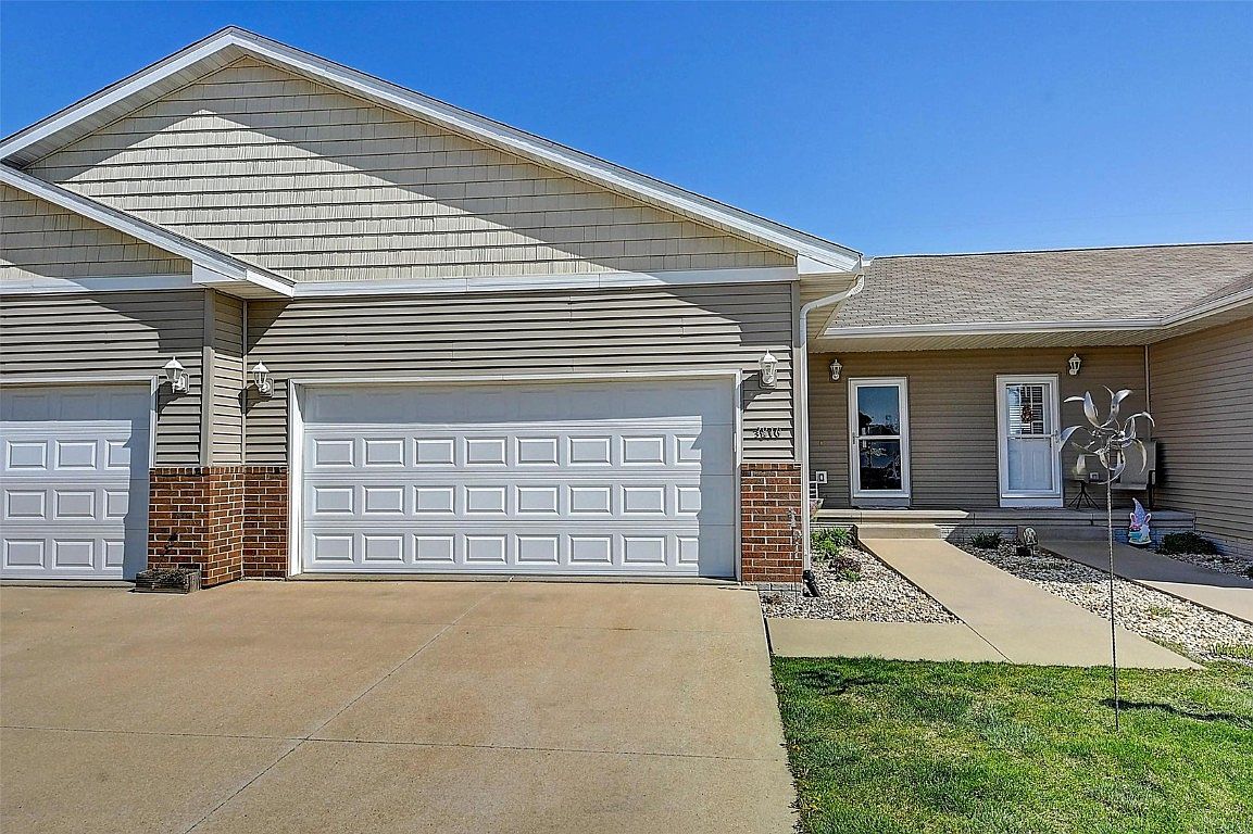 3810-lakeview-dr-sw-cedar-rapids-ia-52404-zillow