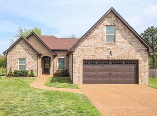 103 Morgan Trace Ct, White House, TN 37188