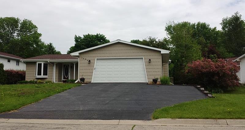 1st image of 1303 Riverview Ln