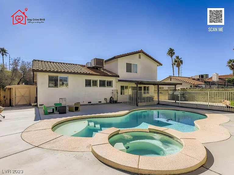 W Cabrito Dr — Photo 8