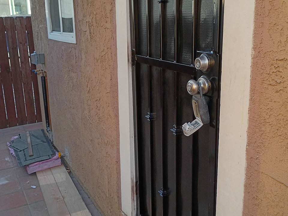 1st image of 3954 1/2 E 6th St