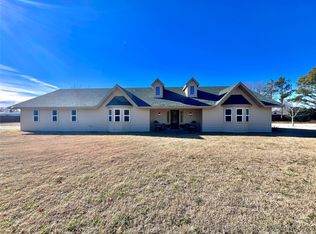 102 Holly St, Bokchito, OK 74726