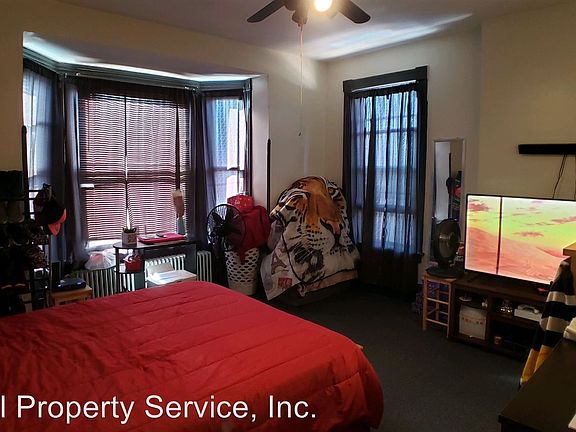 5th image of 23 Dubois St APT 4