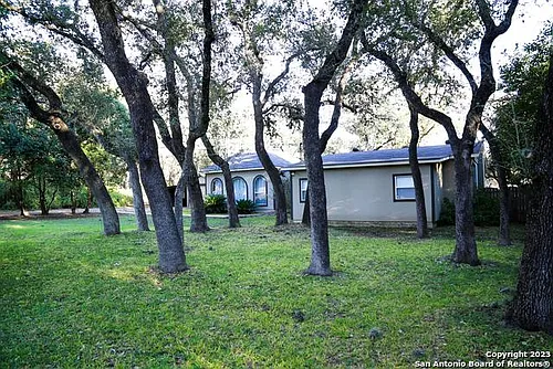 208 S Winston Ln Photo 1