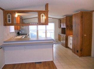 1106 W Mactavish Rd, Peoria, IL 61615