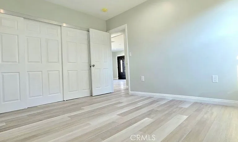 5830 N Vista St — Photo 7